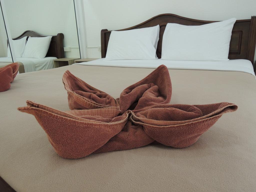 Blanco Room And Apartment Ao Nang Buitenkant foto